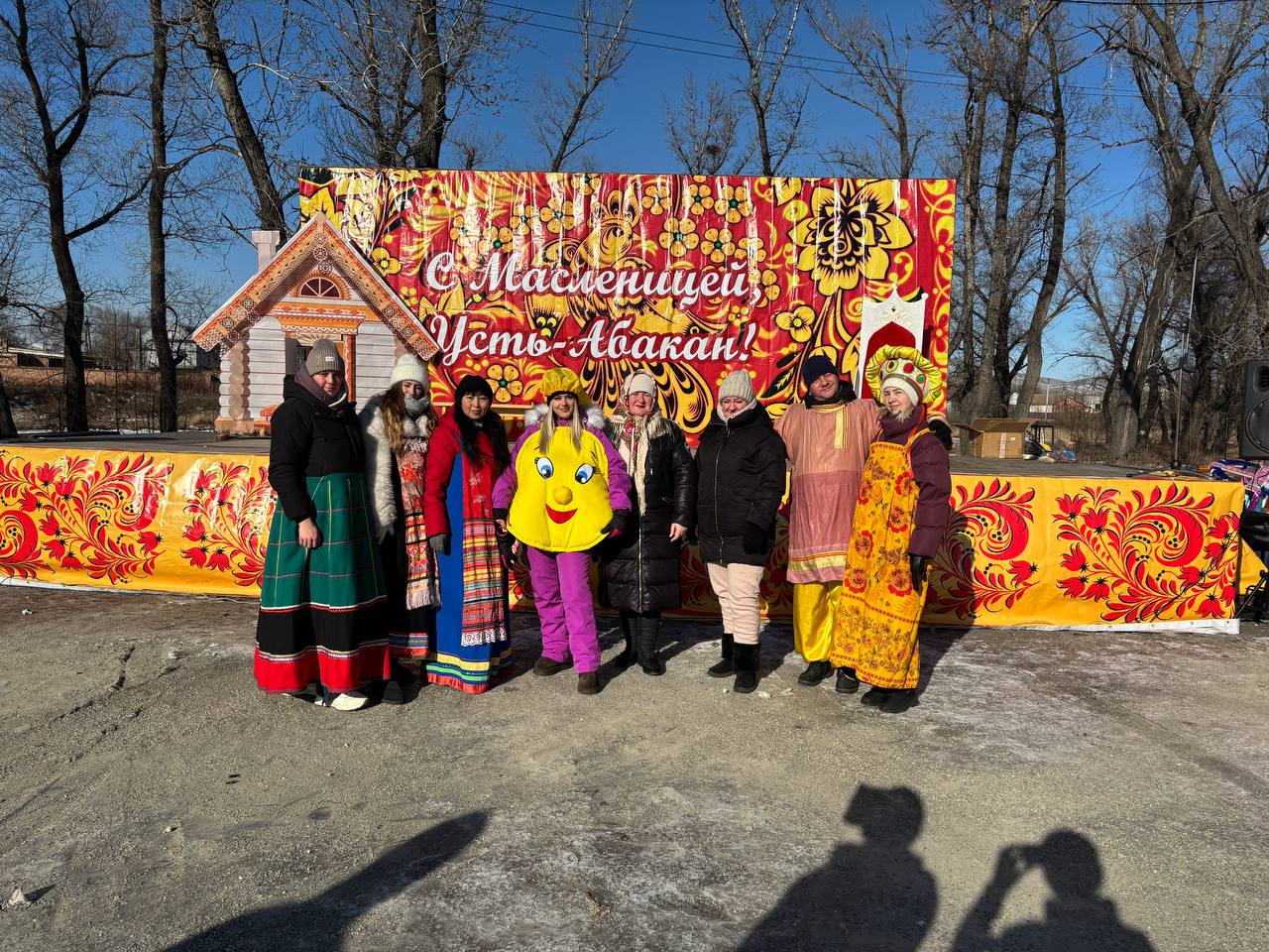 Центры «Мои документы» Белого Яра и Усть‑Абакана отметили Масленицу