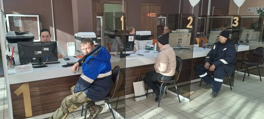 В МФЦ Белого Яра прошли учения по отработке приема заявлений пострадавших от паводка